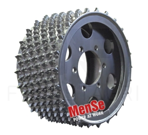 Stalowa rolka podająca, agresywna 20×20 Komatsu 370